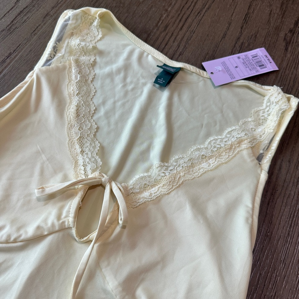 Wild Fable V-Neck Lace Trim Tank Top Size Small Yellow - Picture 2 of 8